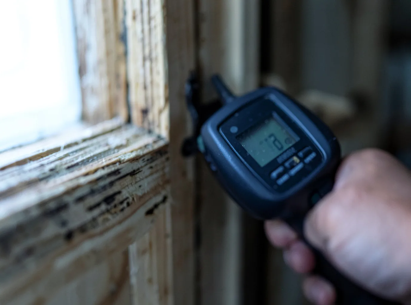 Ceiling Water Damage Repair in Dike, IA